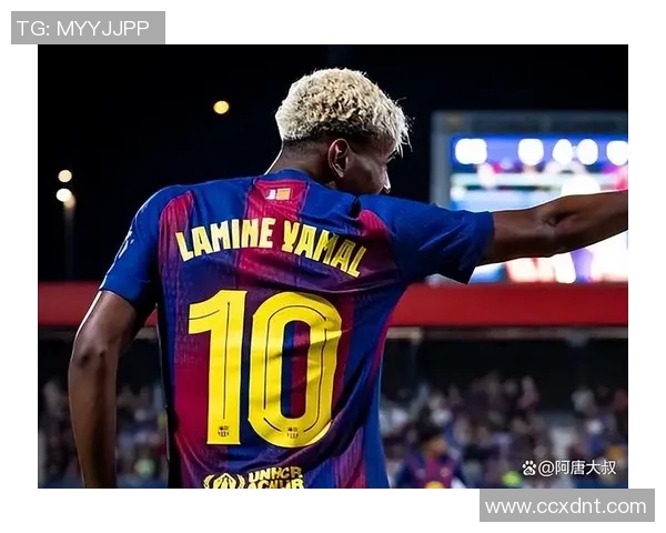 足球海报背景设计灵感分享打造独特视觉效果吸引球迷目光 足球海报背景设计灵感分享打造独特视觉效果吸引球迷目光